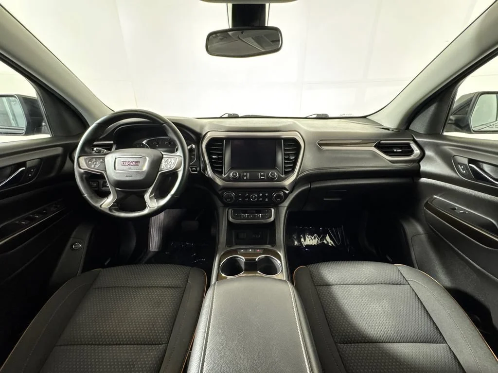 Used 2023 EBONY TWILIGHT METALLIC GMC AT4 image 7