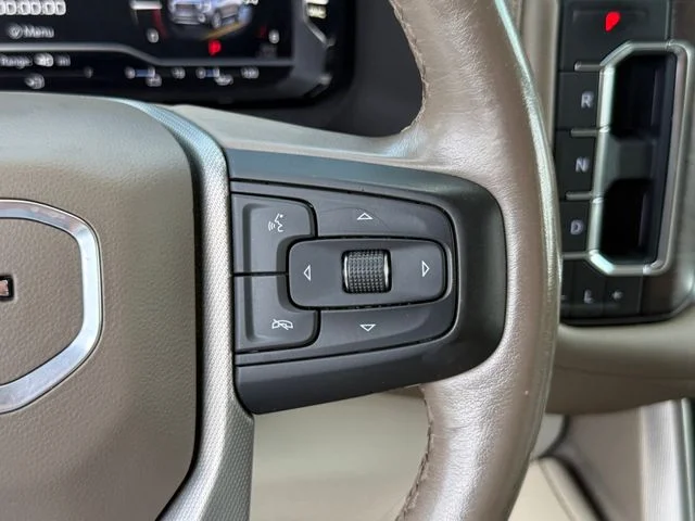 Used 2022 White Frost GMC Denali image 19
