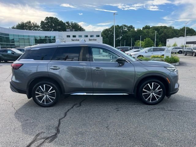 Certified Used 2025 Gray INFINITI Sensory image 2