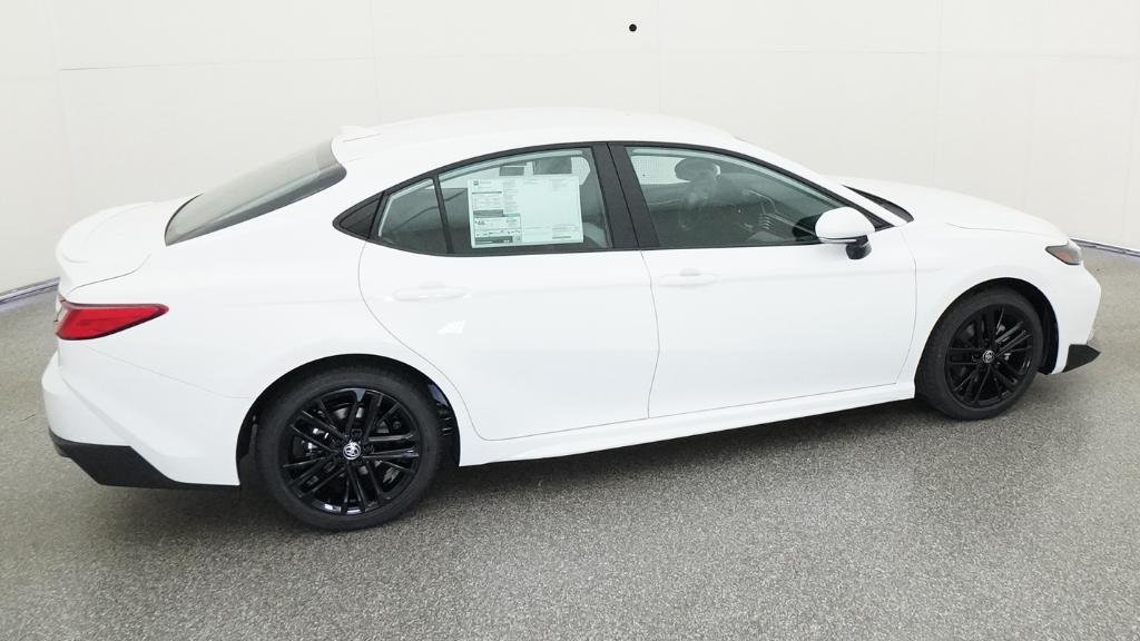 New 2026 Ice Cap Toyota SE image 30