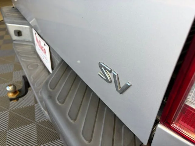 Used 2013 Silver Nissan SV image 32