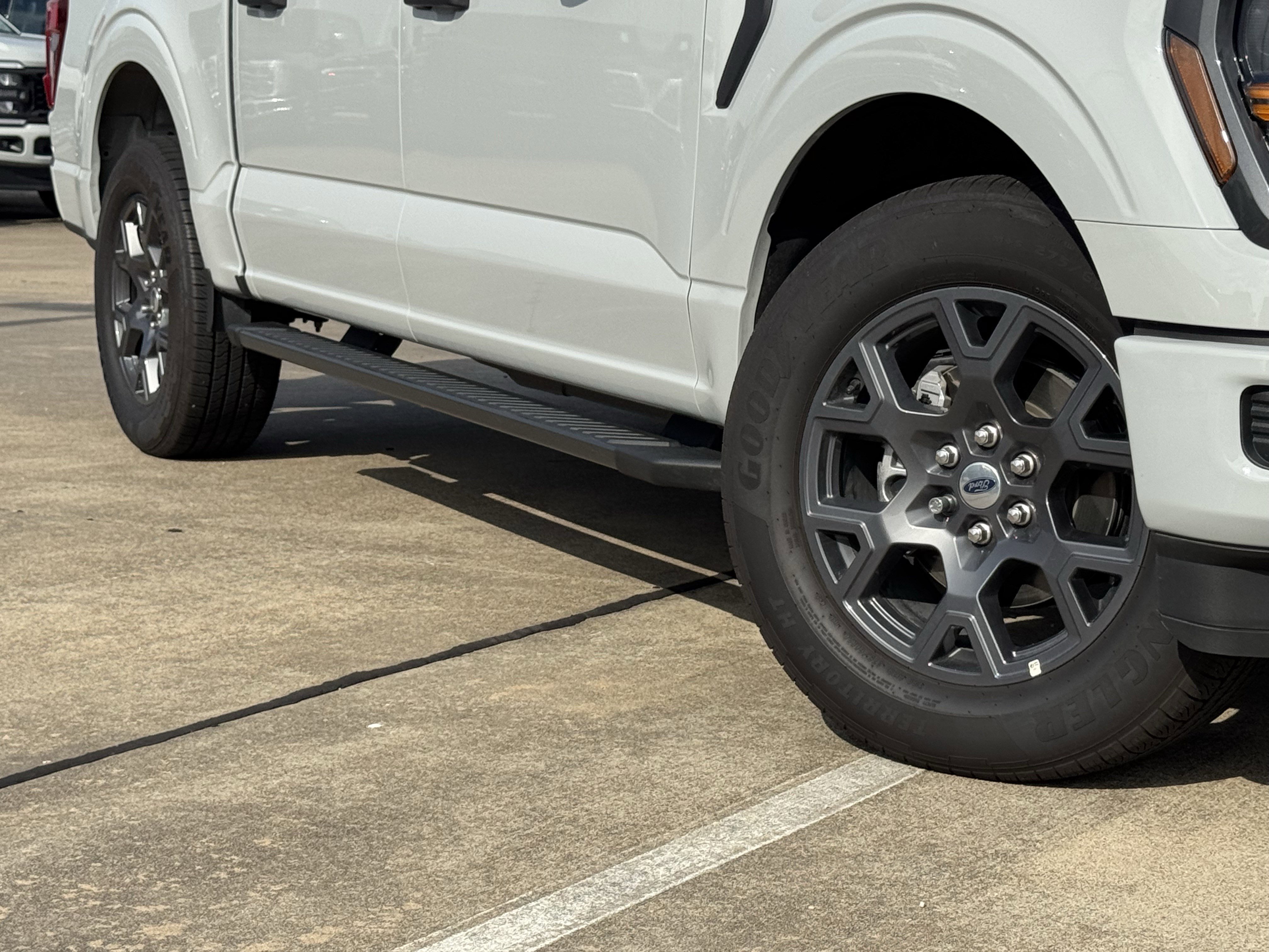 New 2026 Avalanche Ford STX image 11
