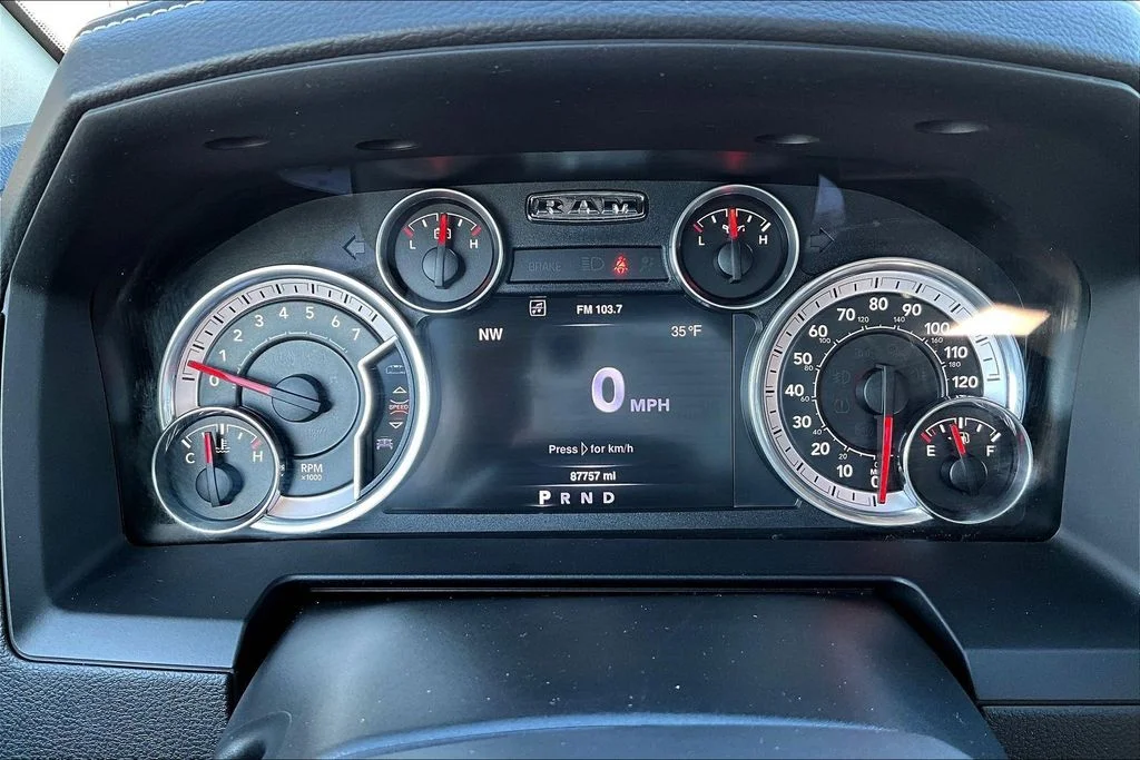 Used 2016 Black Ram Laramie image 14