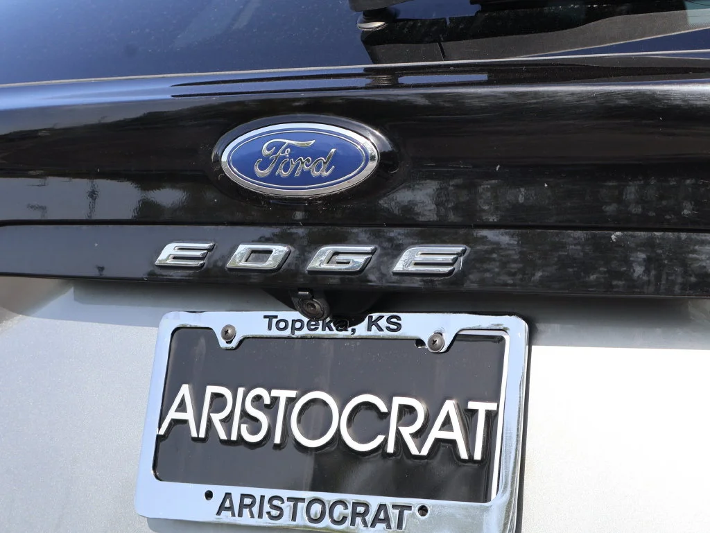 Used 2022 Silver Ford Titanium image 39