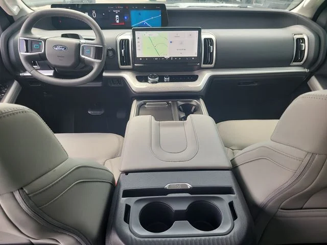 New 2026 Silver Metallic Ford Active image 18