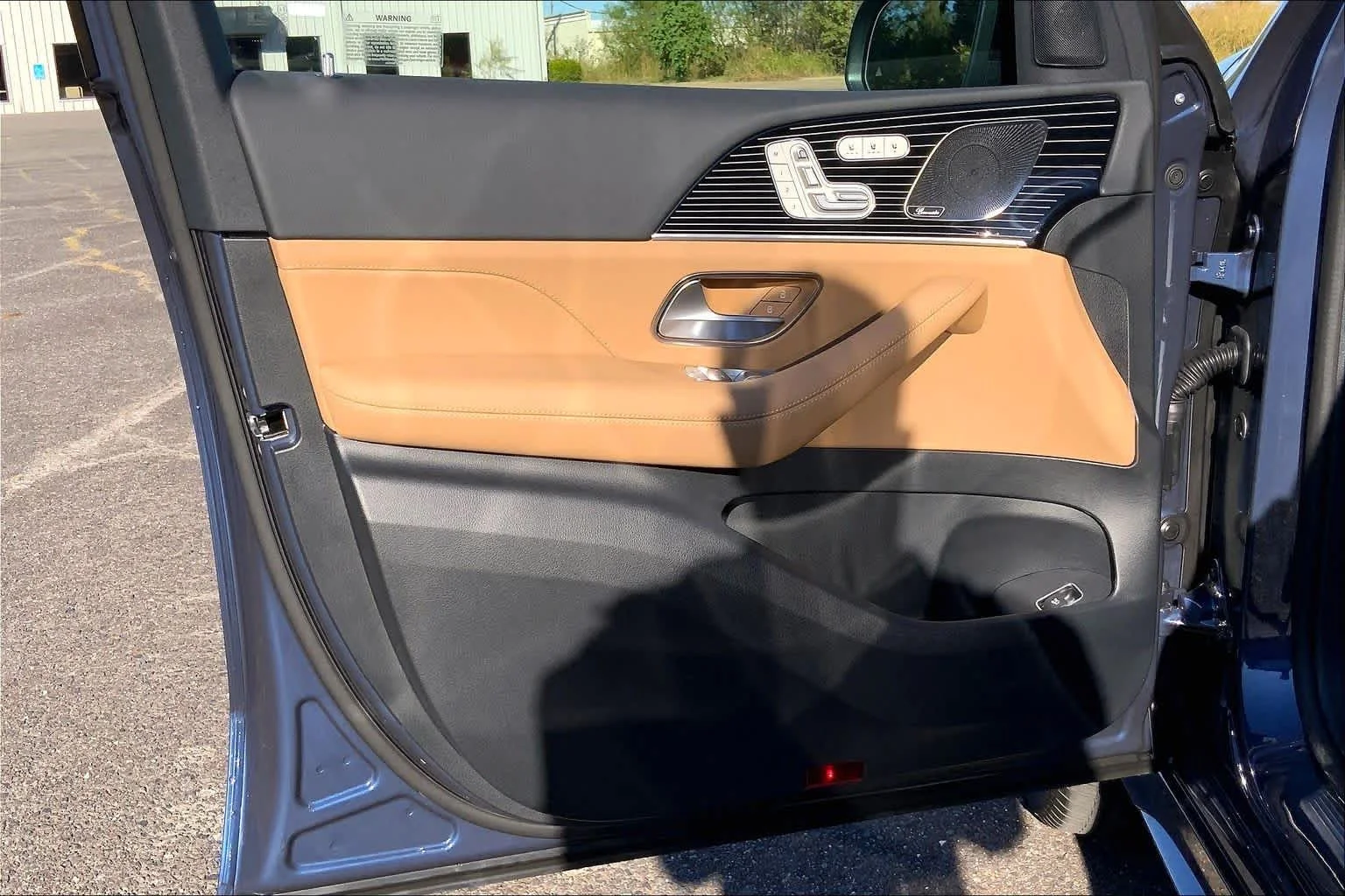 New 2026 Twilight Blue Metallic Mercedes-Benz GLE 450 image 10