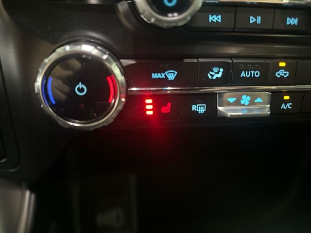 Used 2025 White Metallic Ford Tremor image 34