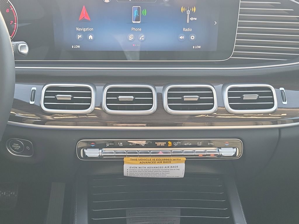 New 2026 Black Mercedes-Benz GLE 450 image 17