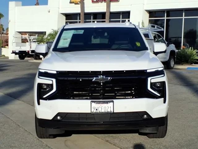 Used 2026 Summit White Chevrolet RST image 2