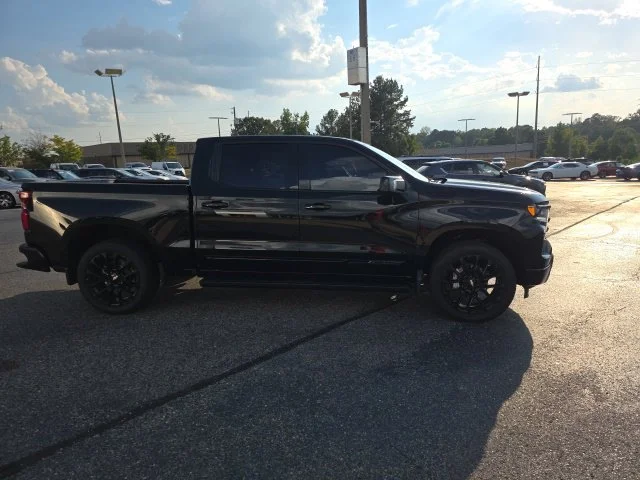 Used 2026 Black Chevrolet High Country image 2