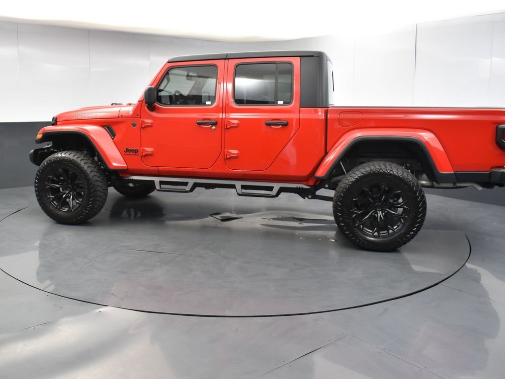 2023 Jeep Gladiator Willys photo 3