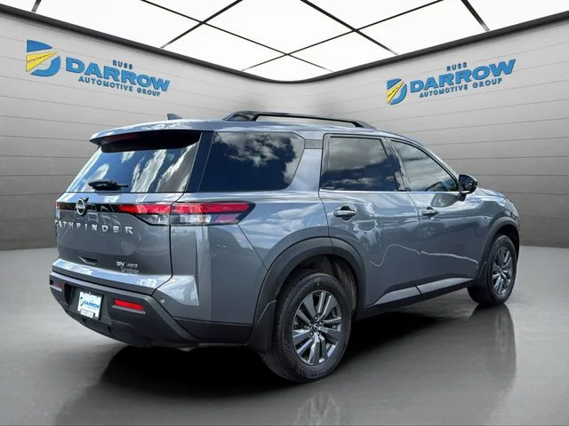 Used 2024 Gray Nissan SV image 5