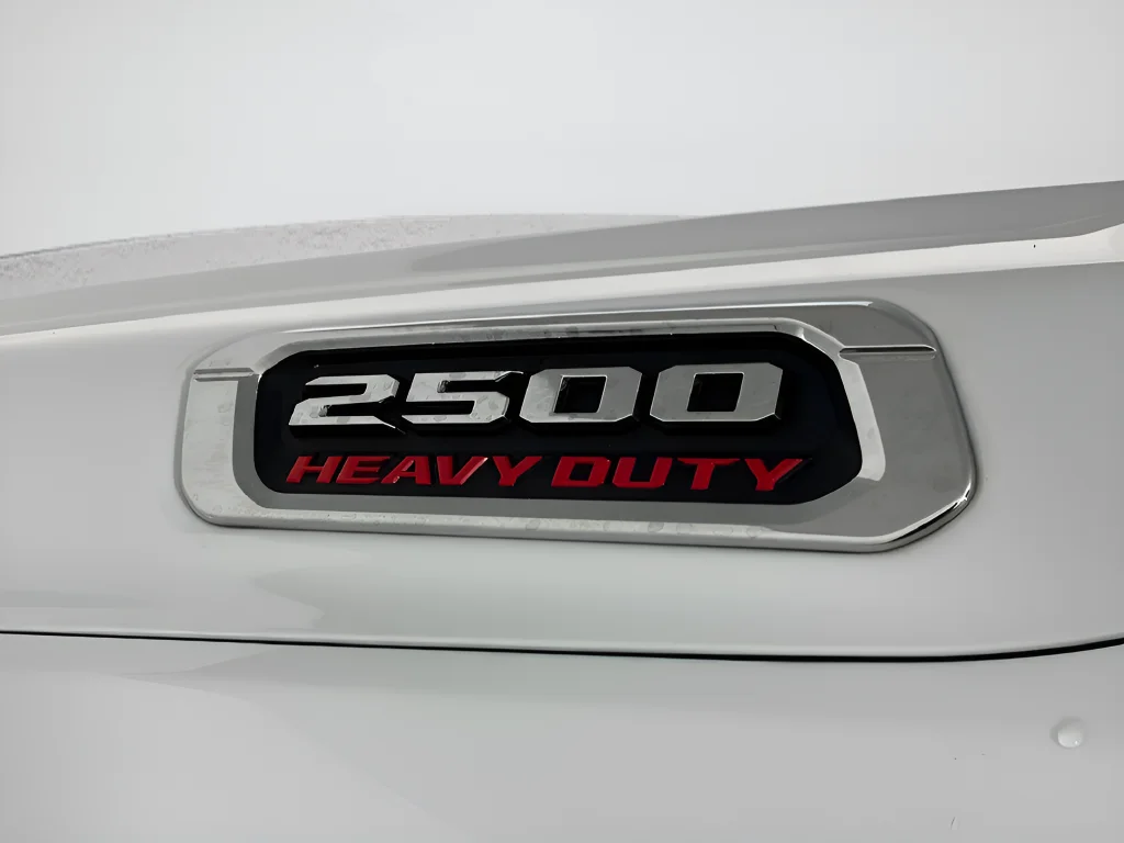 Used 2025 White Ram Laramie image 28