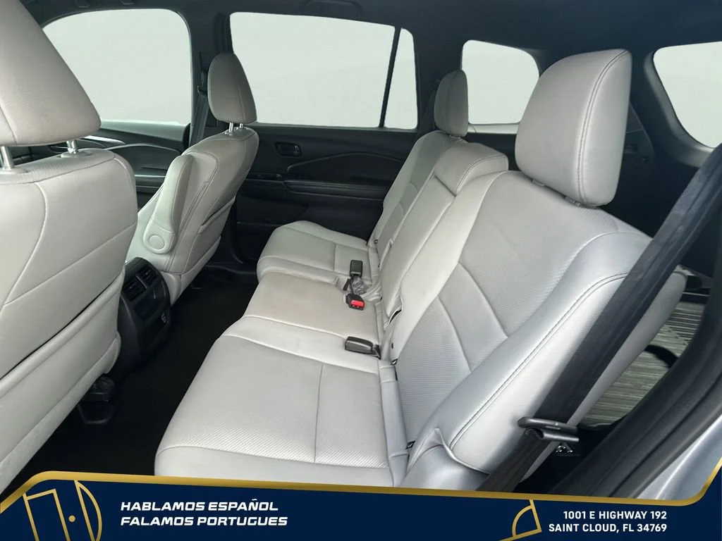 Used 2023 Silver Honda AWD EX-L image 24