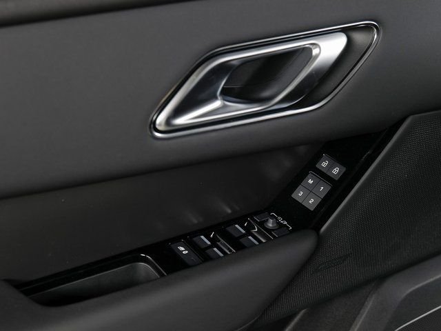 New 2026 Fuji White Land Rover S image 26