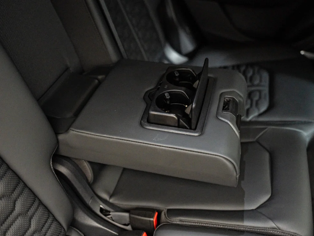 Used 2025 Mythos Black Metallic Audi 4.0T image 44