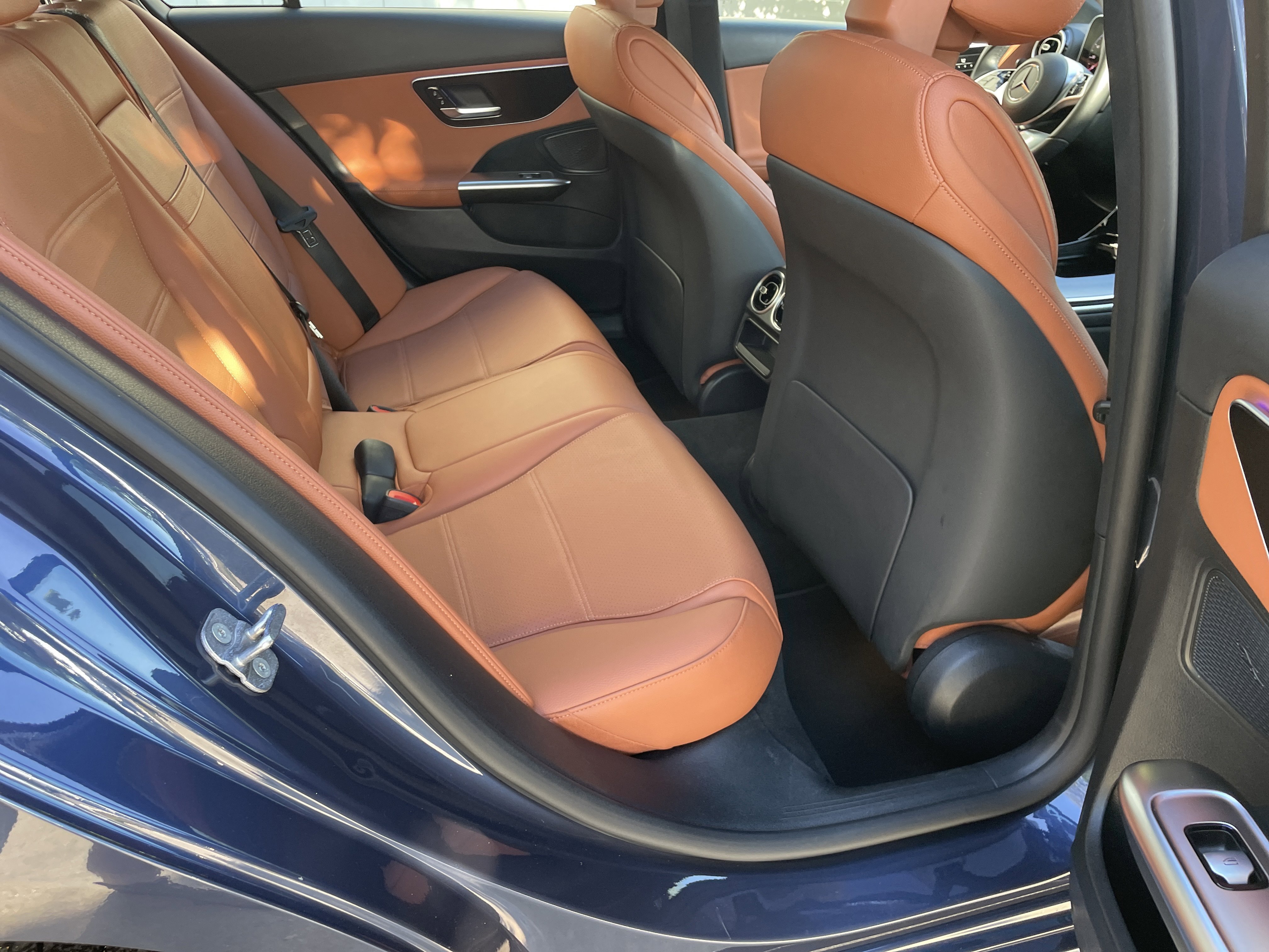 Certified Used 2025 Twilight Blue Metallic Mercedes-Benz C 300 Sedan image 43