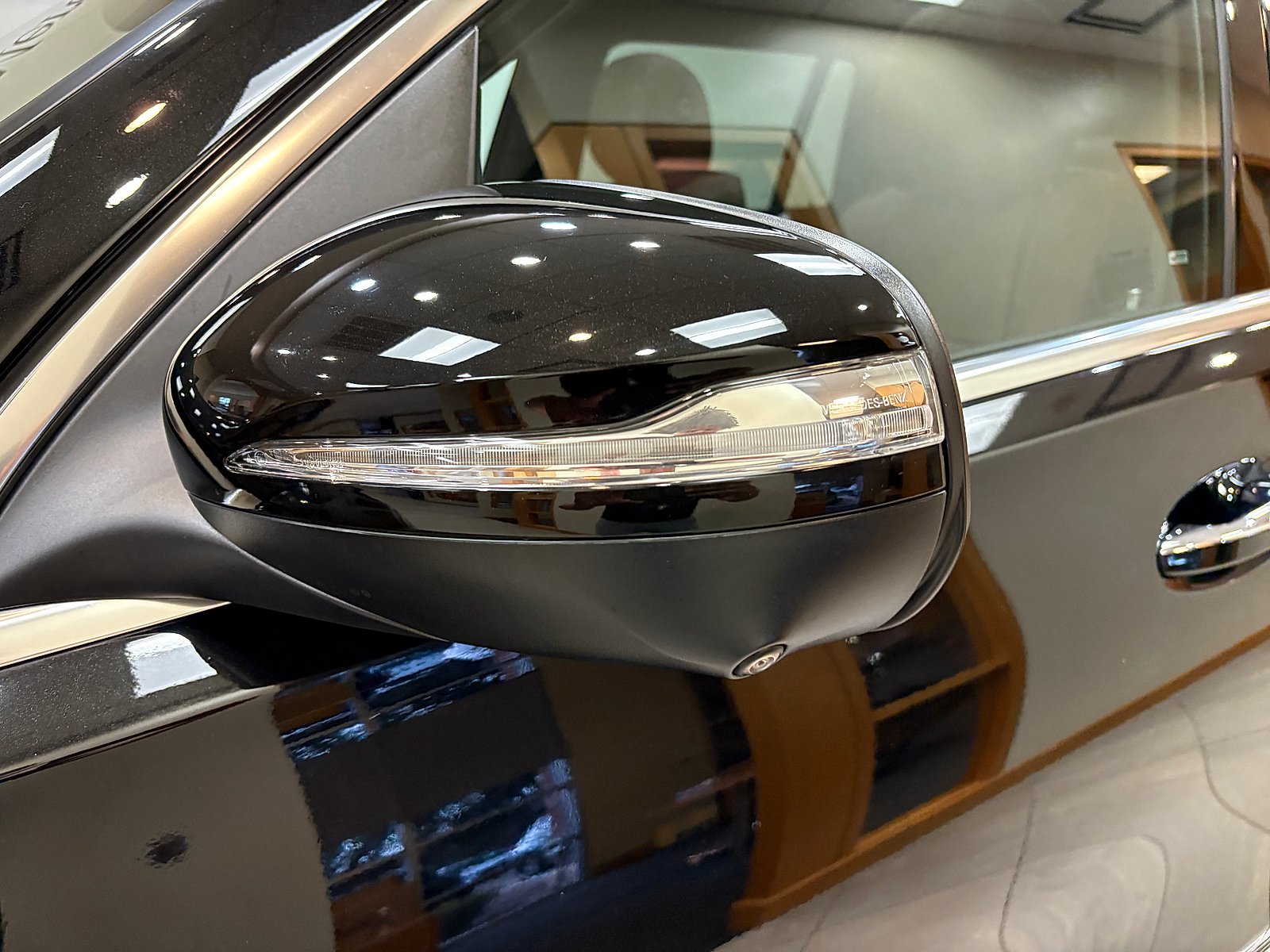 New 2026 Obsidian Black Metallic Mercedes-Benz 4MATIC® image 9