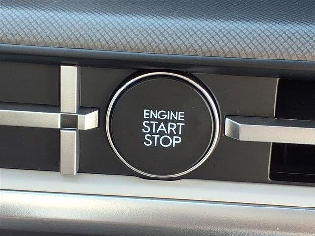 New 2026 Black Hyundai SEL AWD image 20