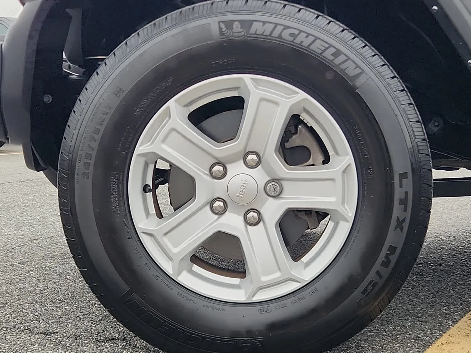 Certified Used 2022 Sting-Gray Clearcoat Jeep Unlimited Sport S image 6