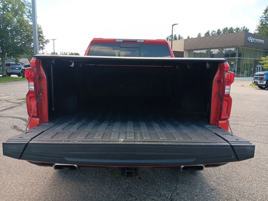 Used 2022 Red Hot Chevrolet LT Trail Boss image 32