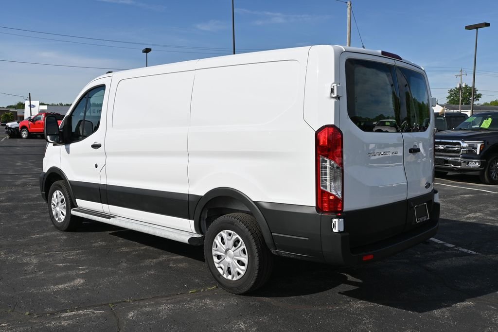 Used 2025 Oxford White Ford Base image 11