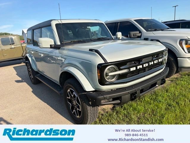 2024 Ford Bronco Outer Banks