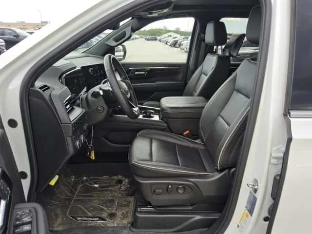 Used 2025 Beige Chevrolet Premier image 12