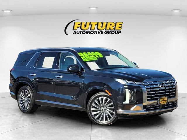 Used 2024 White Hyundai Calligraphy image 1