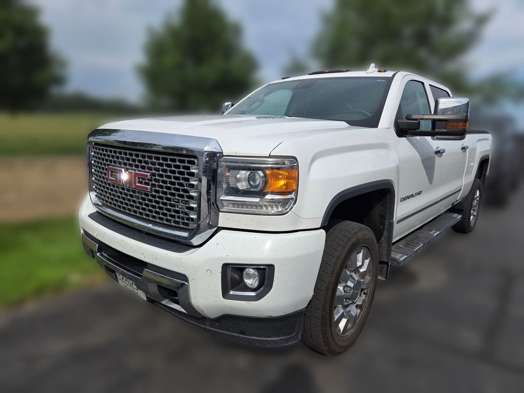 Used 2016 Summit White GMC Denali image 3