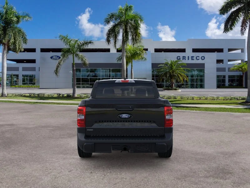 New 2026 Shadow Black Ford XLT image 5