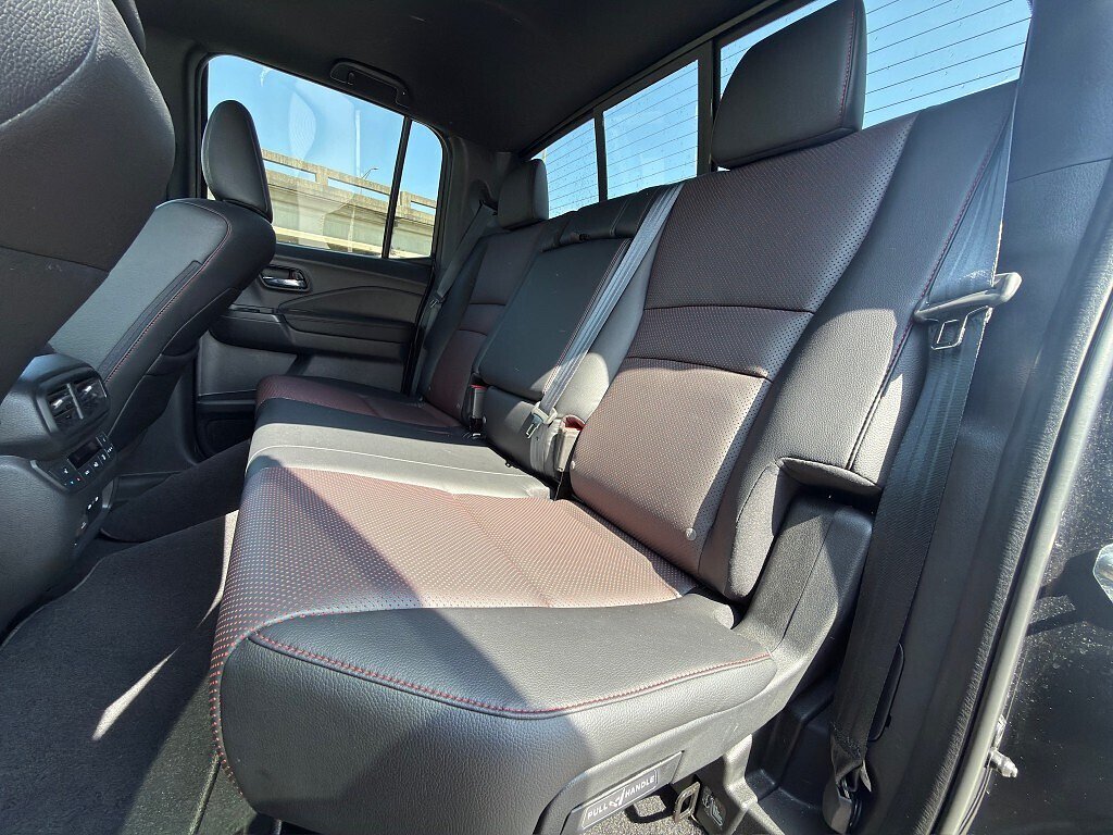 Used 2025 Crystal Black Pearl Honda Black Edition image 11