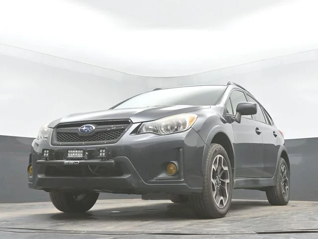 Used 2016 Gray Subaru 2.0i Premium image 28