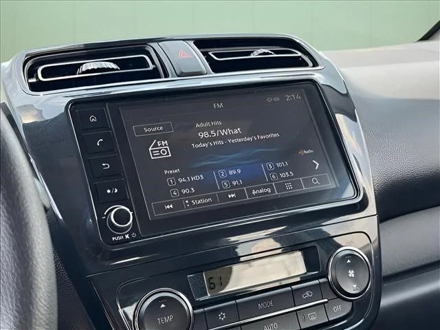 Used 2024  Mitsubishi ES image 27