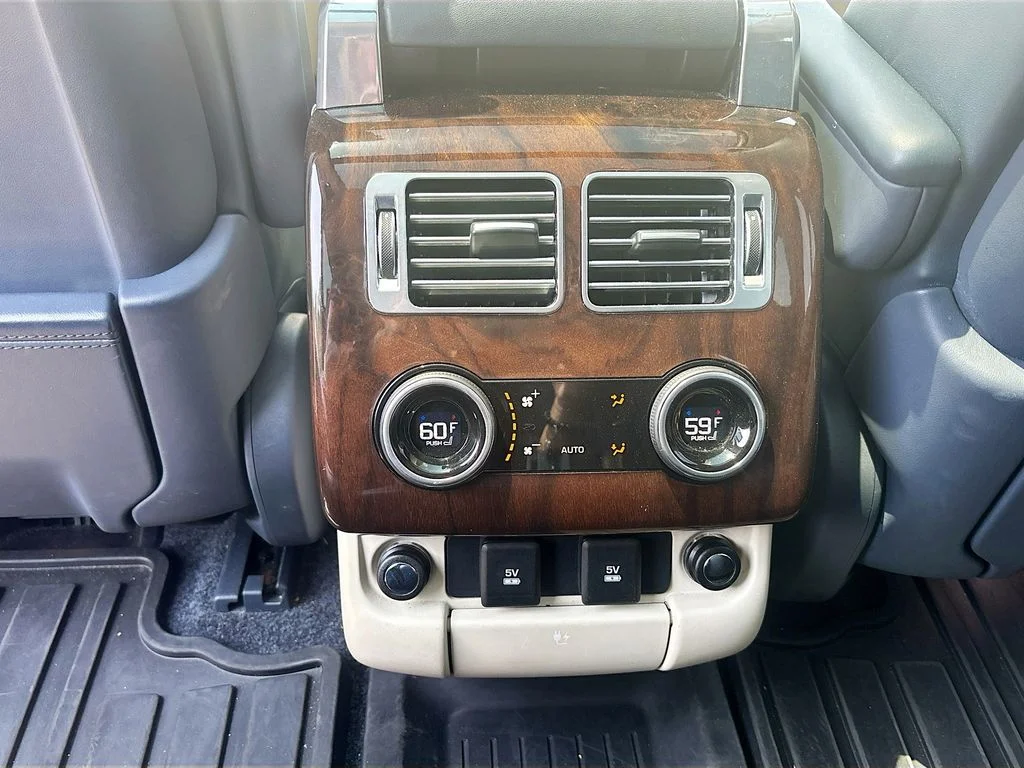 Used 2020 Fuji White Land Rover HSE image 19