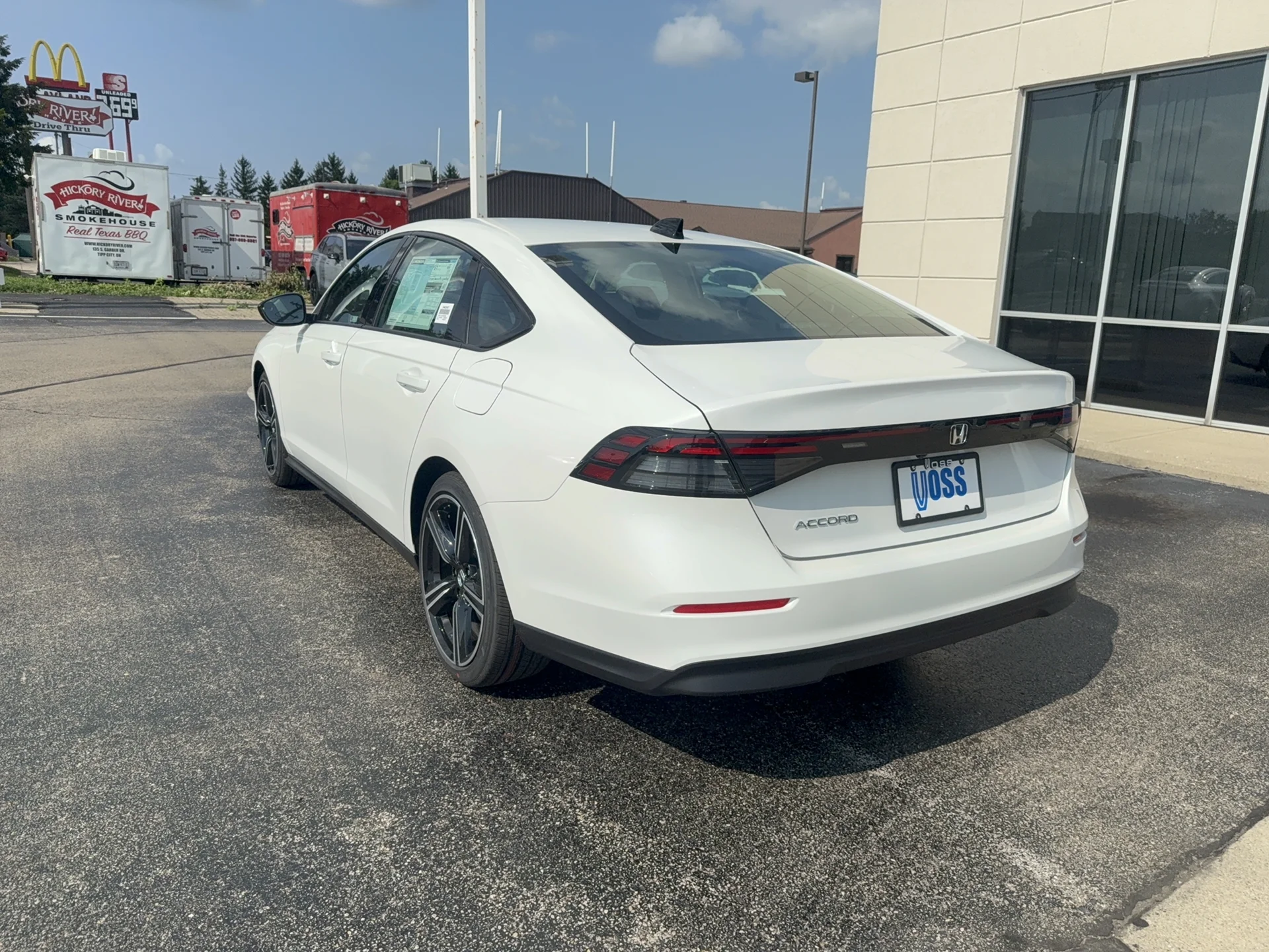 New 2026 Platinum White Pearl Honda SE image 7