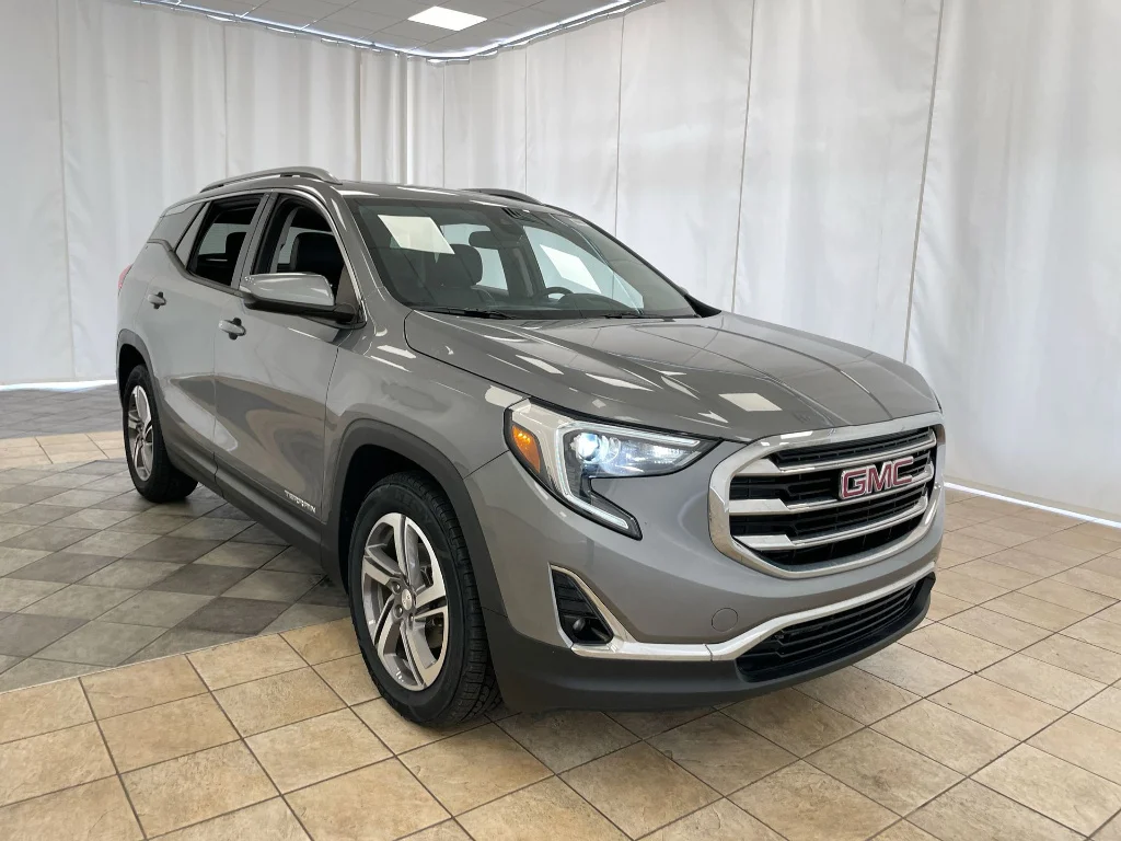 Used 2020 GRAY GMC SLT image 35