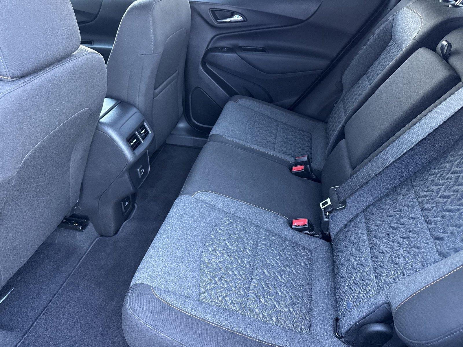 2023 Chevrolet Equinox LT - Photo 30