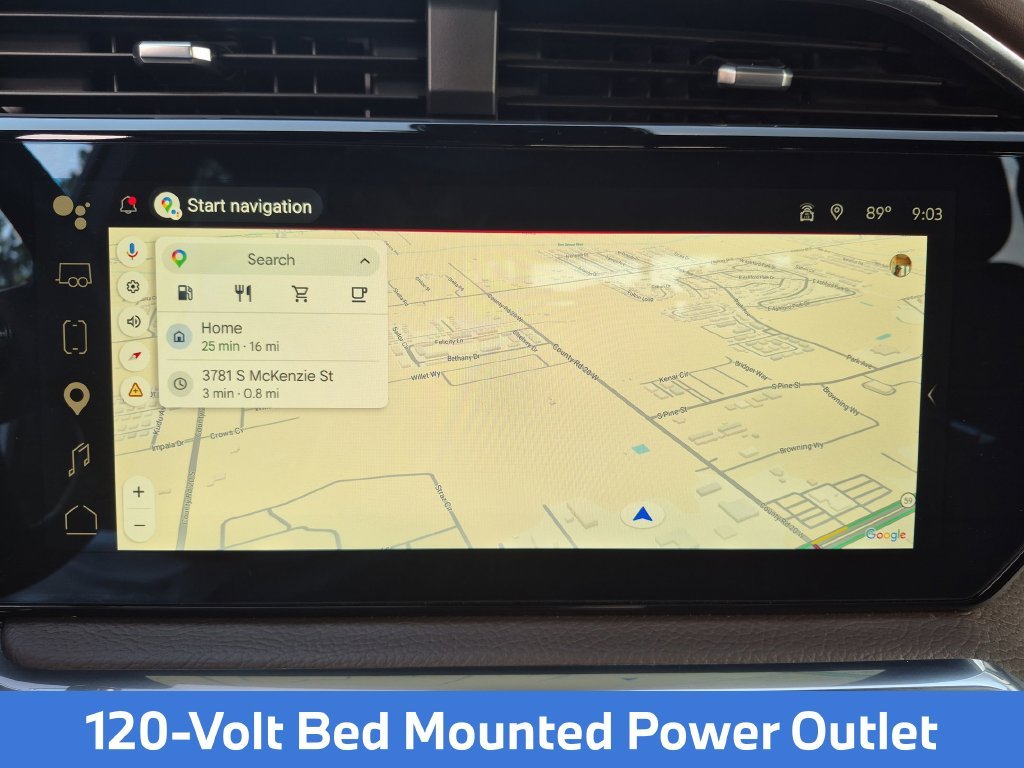 Used 2025 White GMC Denali image 27
