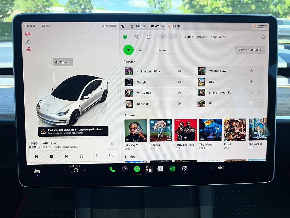 Used 2023 Pearl White Multi-Coat Tesla Base image 25