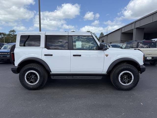 New 2026 Oxford White Ford Badlands® image 3