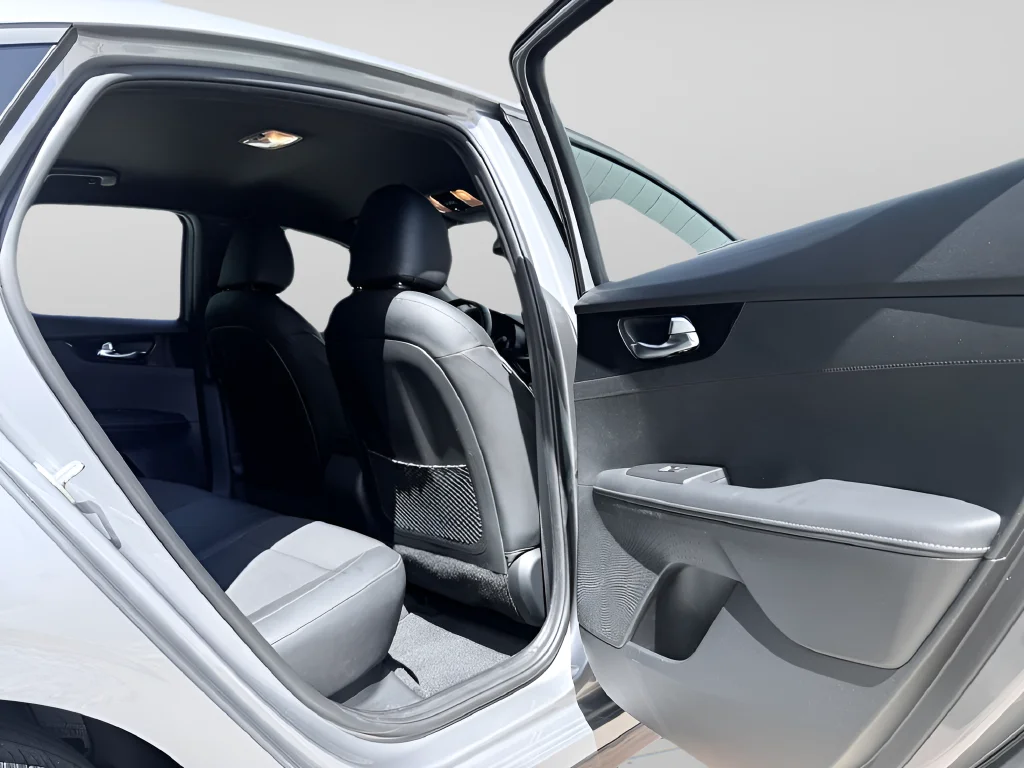 Used 2022 Gray Kia GT-Line image 29