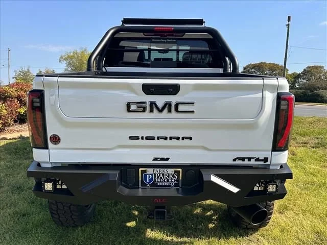 2026 GMC Sierra 2500HD AT4 - Photo 10