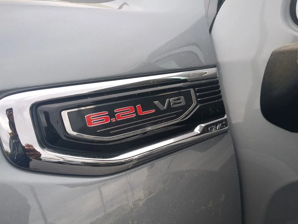 Used 2024 Sterling Metallic GMC Denali image 32