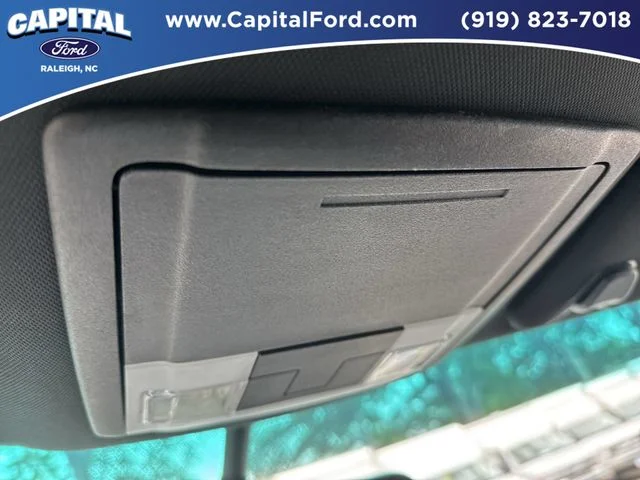 Used 2016 White Ford Sport image 32