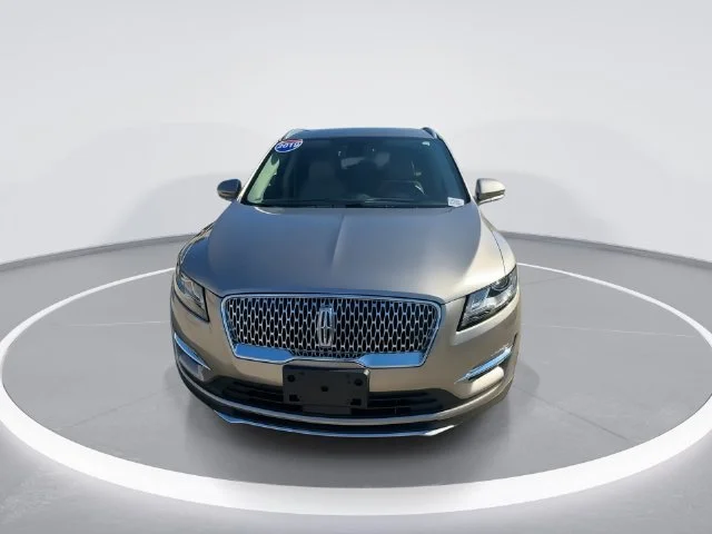 Used 2019 Brown Lincoln Reserve image 2