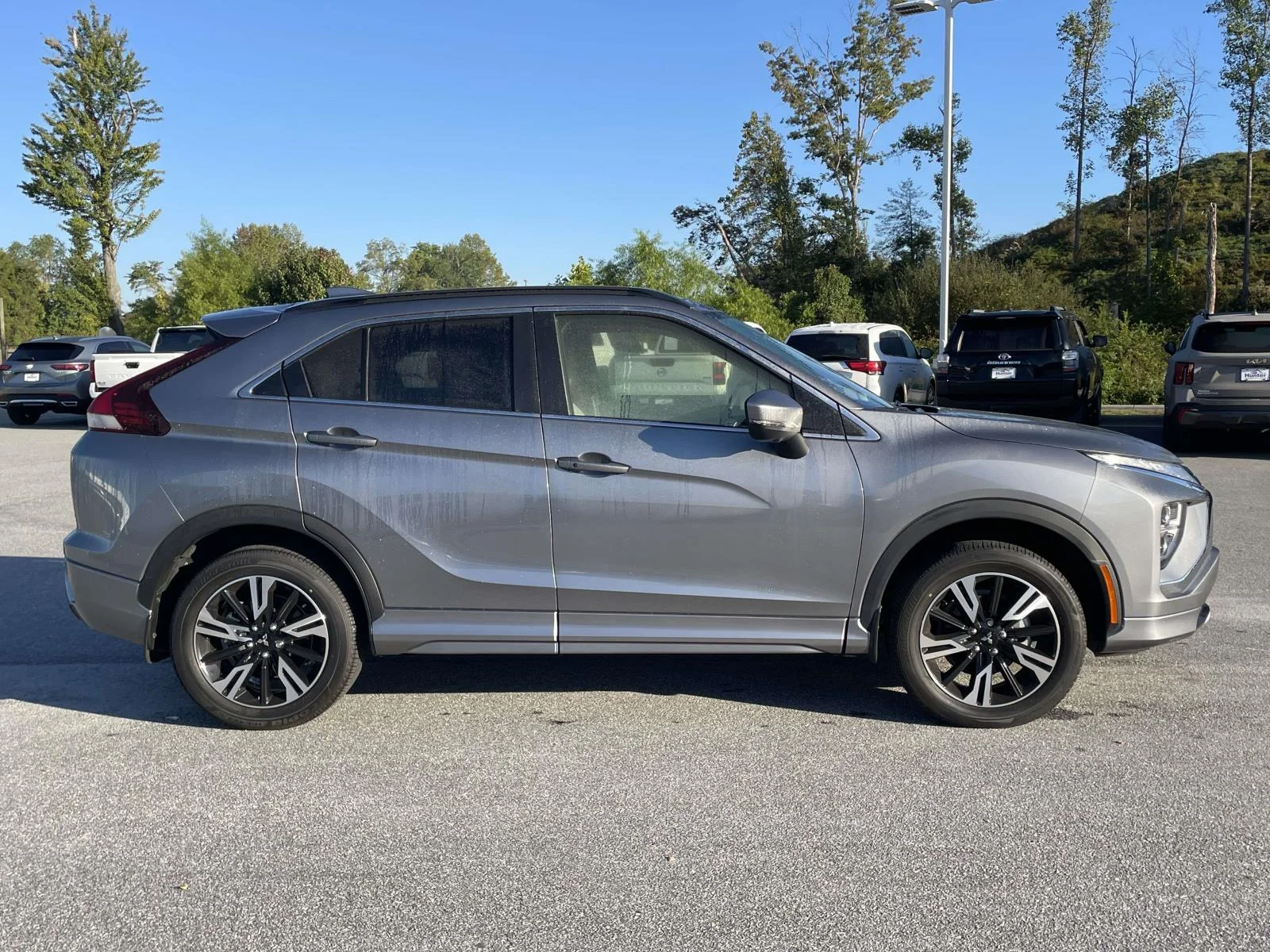 Used 2024 Mercury Gray Metallic Mitsubishi SEL image 29