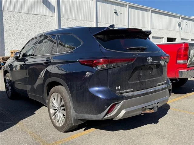 Used 2023 Blueprint Toyota Platinum image 12