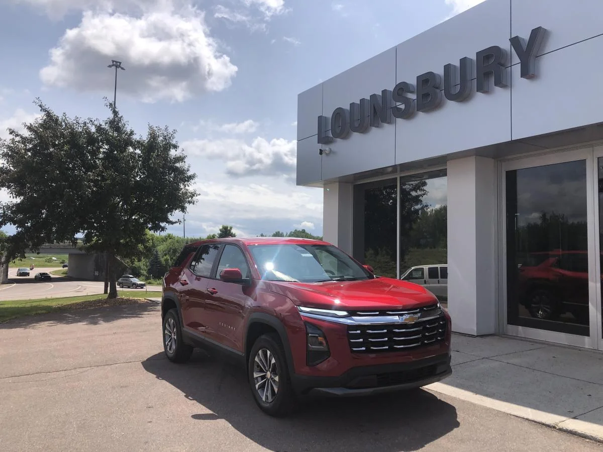 New 2027 Red Chevrolet Awd 4dr Lt 2lt image 3