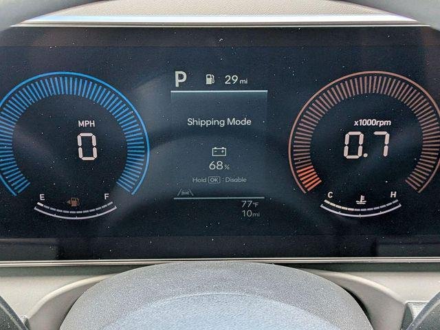 New 2026 Green Hyundai SEL FWD image 9
